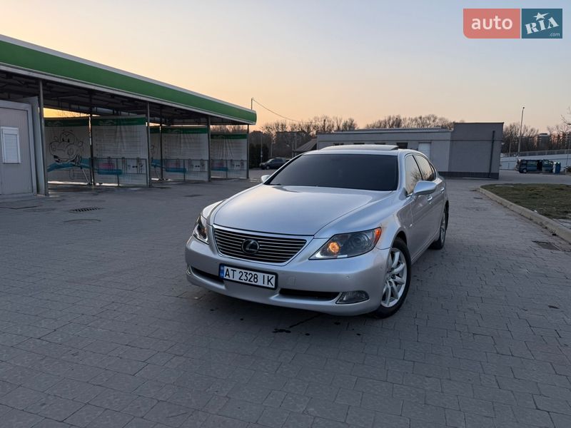 Седан Lexus LS 2007 в Ивано-Франковске