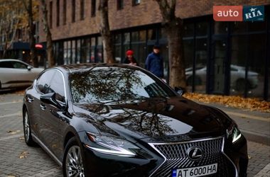 Седан Lexus LS 2018 в Ивано-Франковске