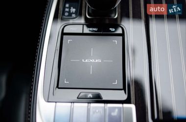 Седан Lexus LS 2018 в Ивано-Франковске