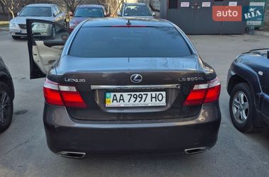 Седан Lexus LS 2007 в Киеве