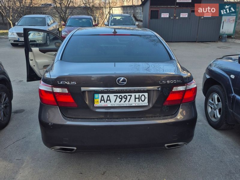 Lexus LS 2007