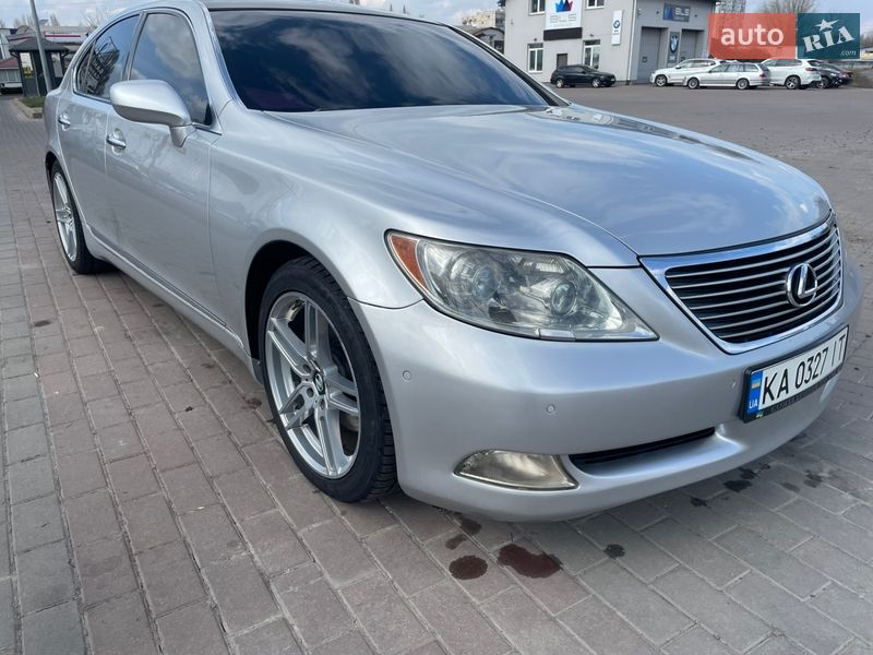 Седан Lexus LS 2007 в Києві
