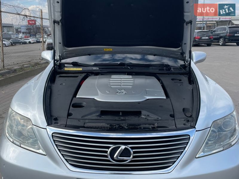 Седан Lexus LS 2007 в Києві
