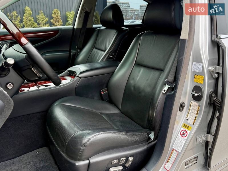 Седан Lexus LS 2007 в Києві фото 28 Седан Lexus LS 2007 в Києві
