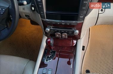 Седан Lexus LS 2010 в Сумах