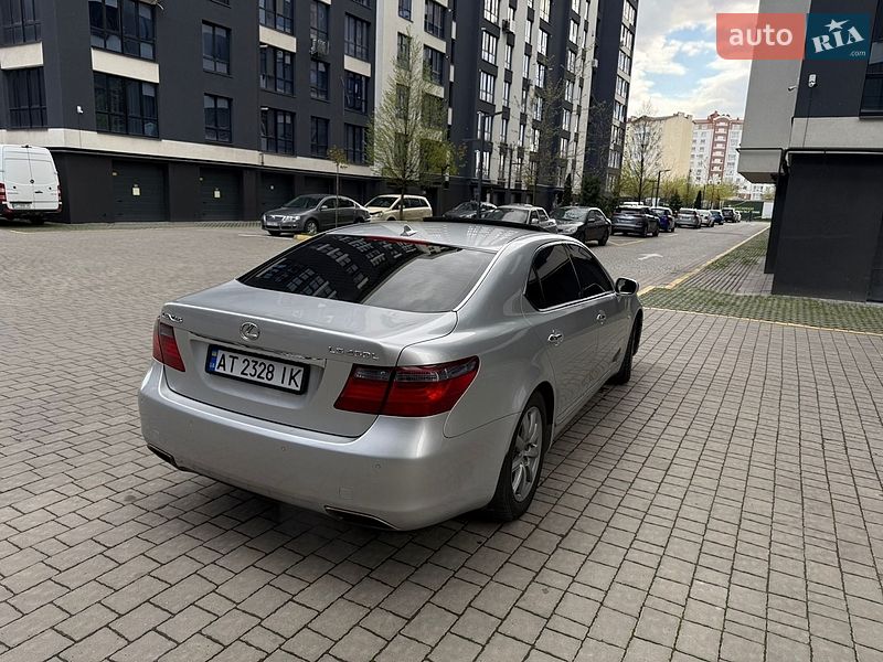 Седан Lexus LS 2007 в Ивано-Франковске