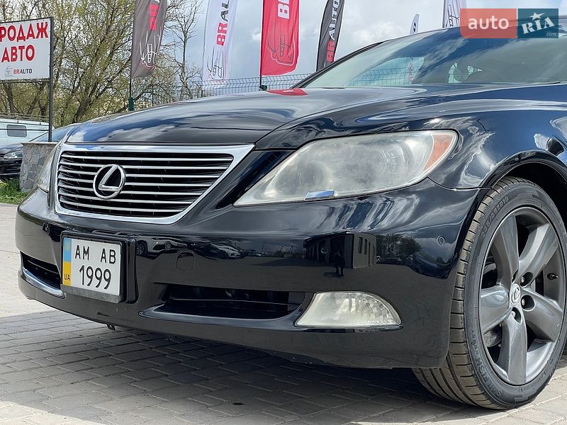 Седан Lexus LS 2007 в Бердичеві