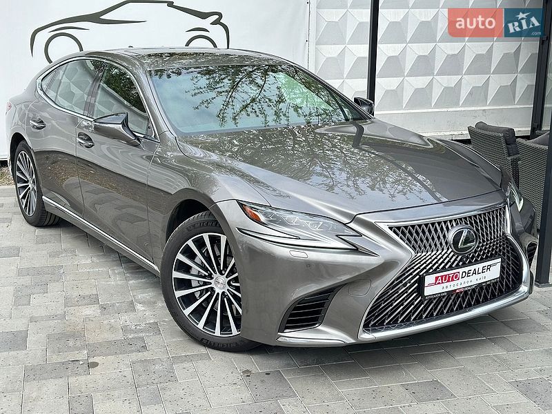Lexus LS 2018