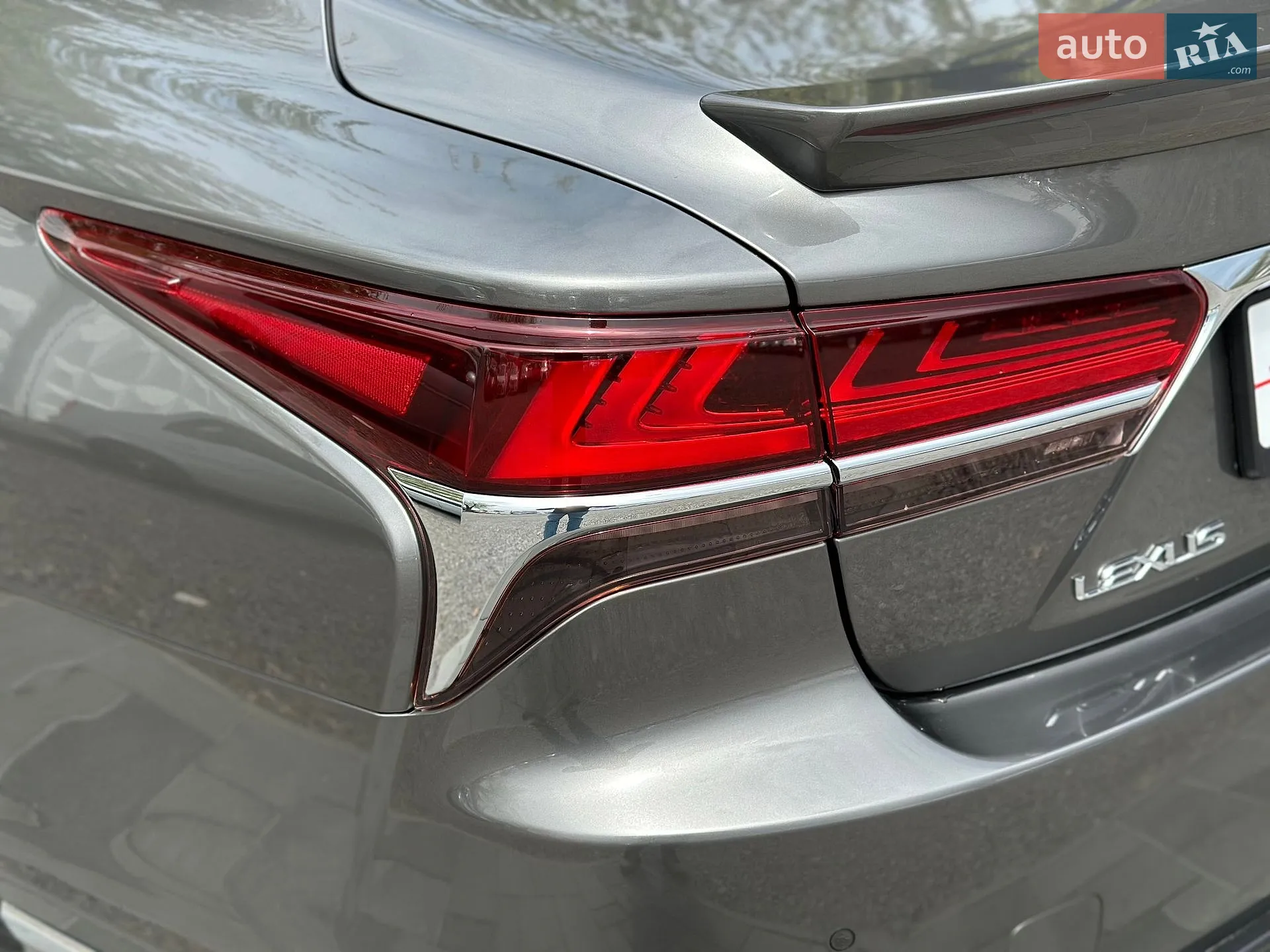 2018 Lexus LS - мініатюра 13