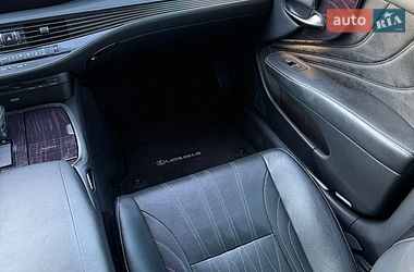 Седан Lexus LS 2018 в Киеве
