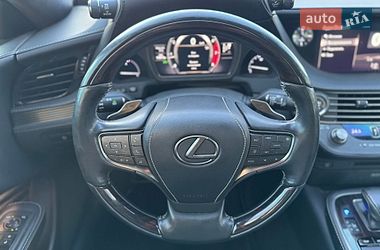 Седан Lexus LS 2018 в Киеве
