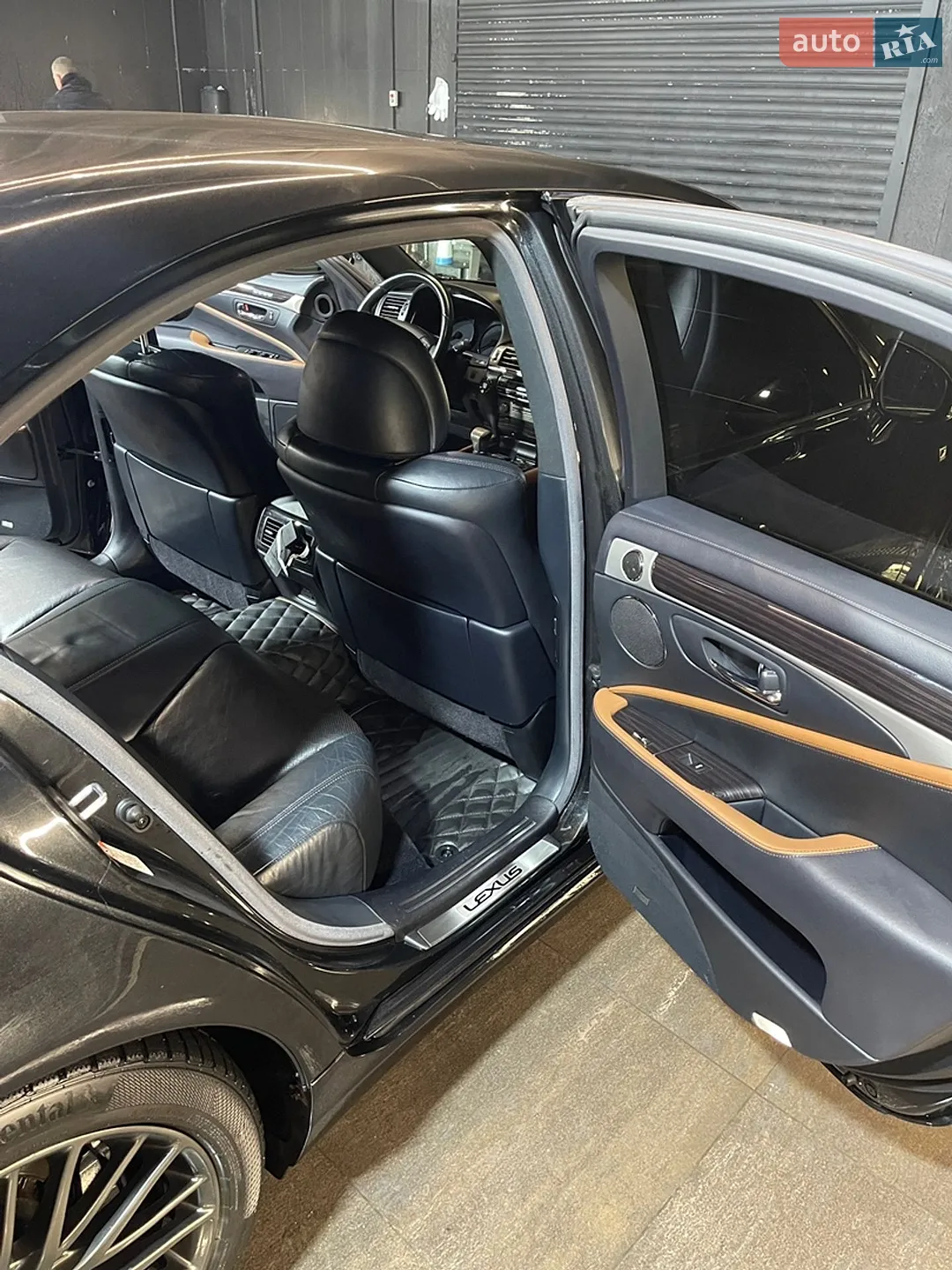 2017 Lexus LS - мініатюра 8