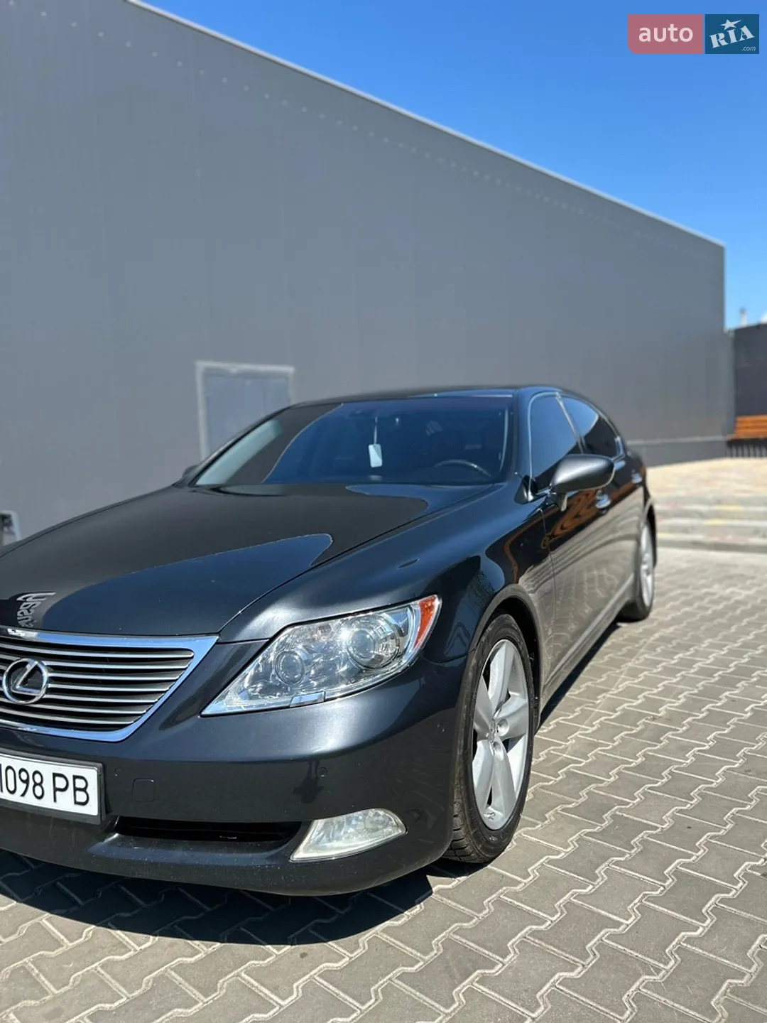 Lexus LS 2007 VIN JTHGL46F575011645 фото оголошення 3 з 35