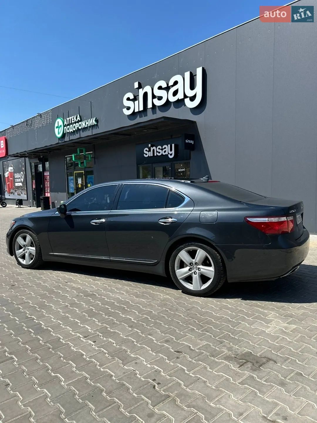 Lexus LS 2007 VIN JTHGL46F575011645 фото оголошення 6 з 35