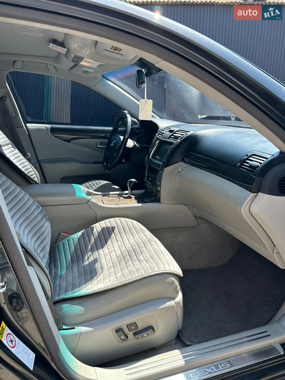 Lexus LS 2007 VIN JTHGL46F575011645 фото оголошення 21 з 35
