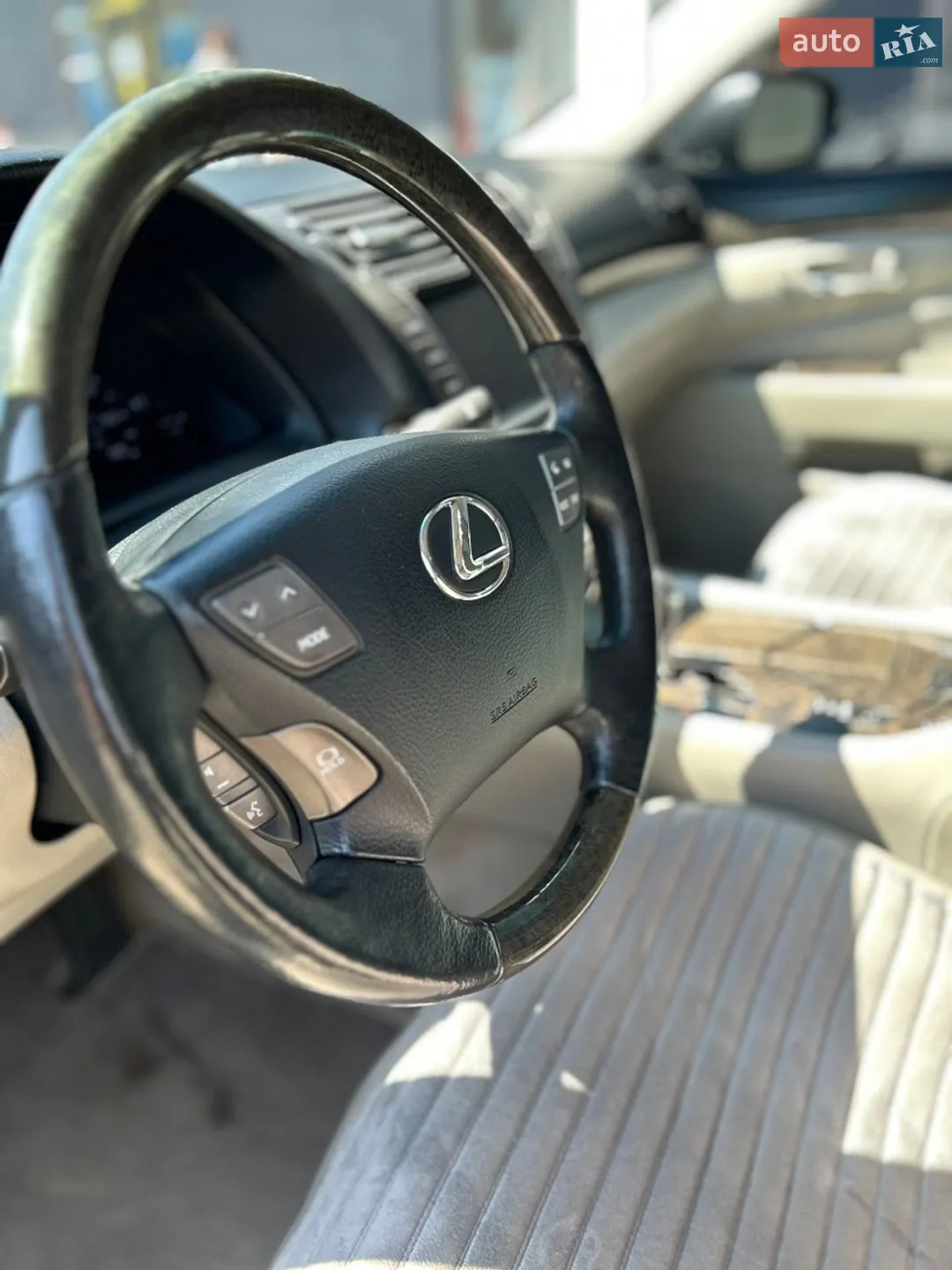 Lexus LS 2007 VIN JTHGL46F575011645 фото оголошення 24 з 35