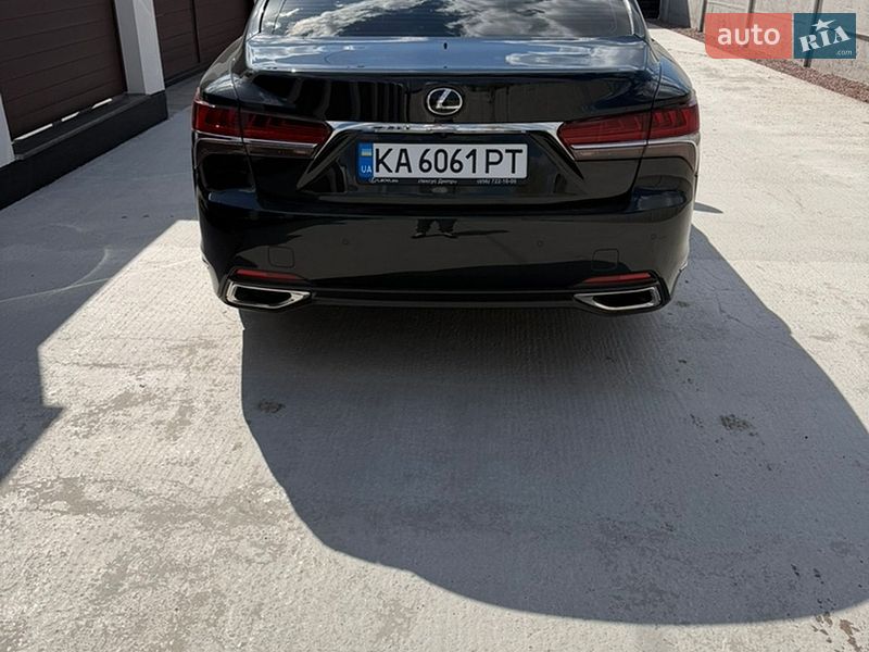 Седан Lexus LS 2018 в Житомире