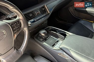 Седан Lexus LS 2018 в Житомире