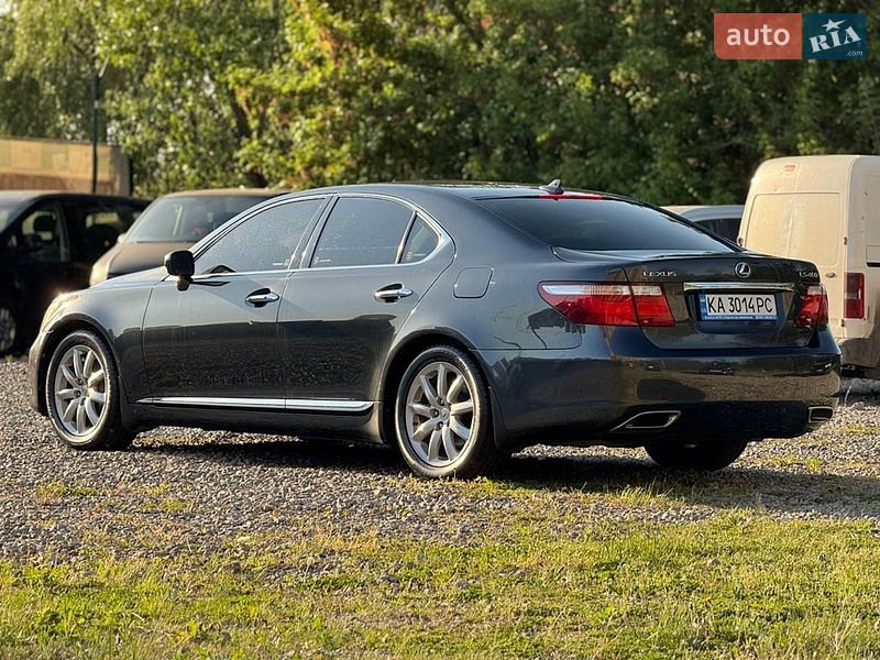 Седан Lexus LS 2008 в Киеве