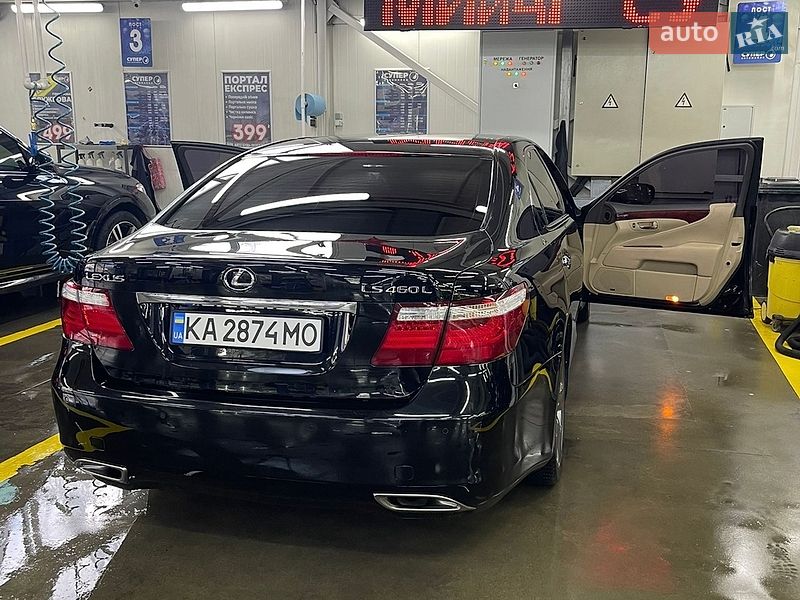 Седан Lexus LS 2007 в Киеве