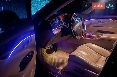 Седан Lexus LS 2007 в Киеве