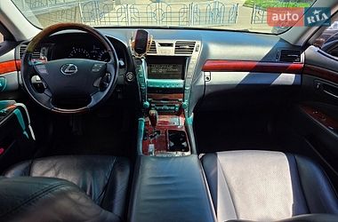 Седан Lexus LS 2007 в Киеве