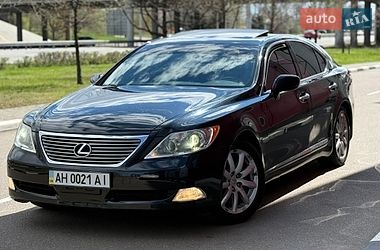 Седан Lexus LS 2007 в Киеве