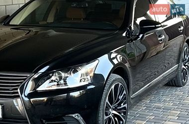 lexus ls 2015 в Дніпро (Дніпропетровськ) від професійного продавця Олег
