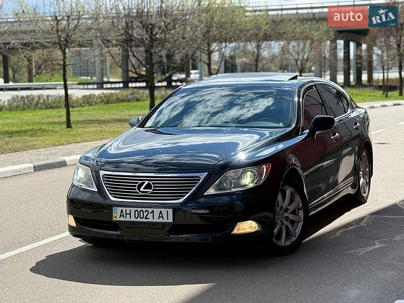 Седан Lexus LS 2007 в Киеве