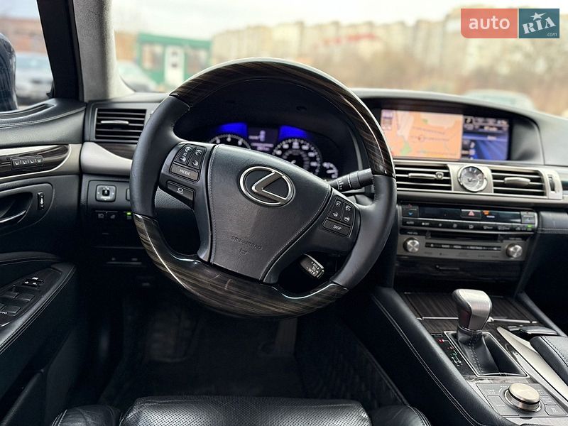 Седан Lexus LS 2013 в Ровно фото 57 Седан Lexus LS 2013 в Ровно
