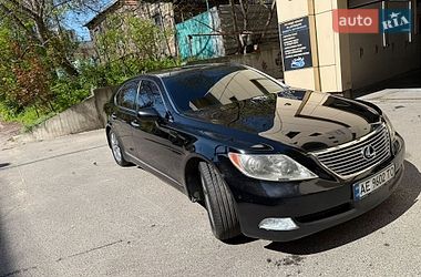 Седан Lexus LS 2007 в Днепре