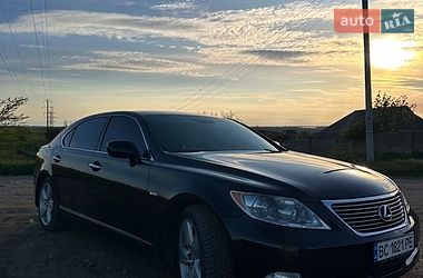 Седан Lexus LS 2007 в Новій Одесі фото 24 Седан Lexus LS 2007 в Новій Одесі