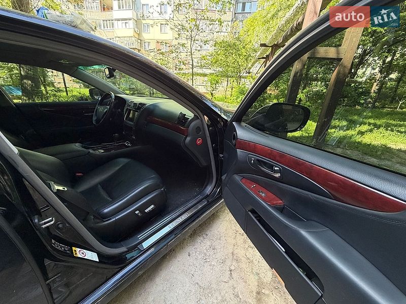Седан Lexus LS 2007 в Дніпрі