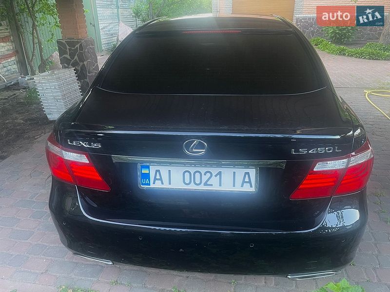 Седан Lexus LS 2007 в Вишгороді