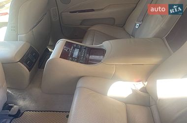 Седан Lexus LS 2007 в Вишгороді