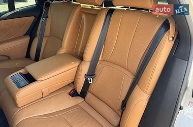 Седан Lexus LS 2022 в Рівному