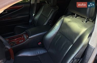 Седан Lexus LS 2008 в Одессе