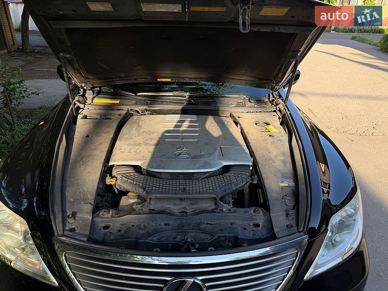 Седан Lexus LS 2008 в Одессе