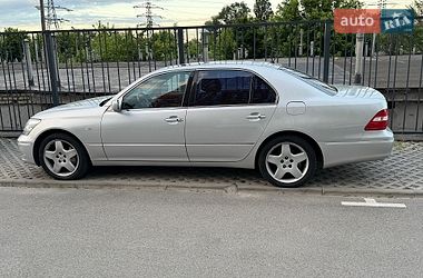 Седан Lexus LS 2004 в Киеве