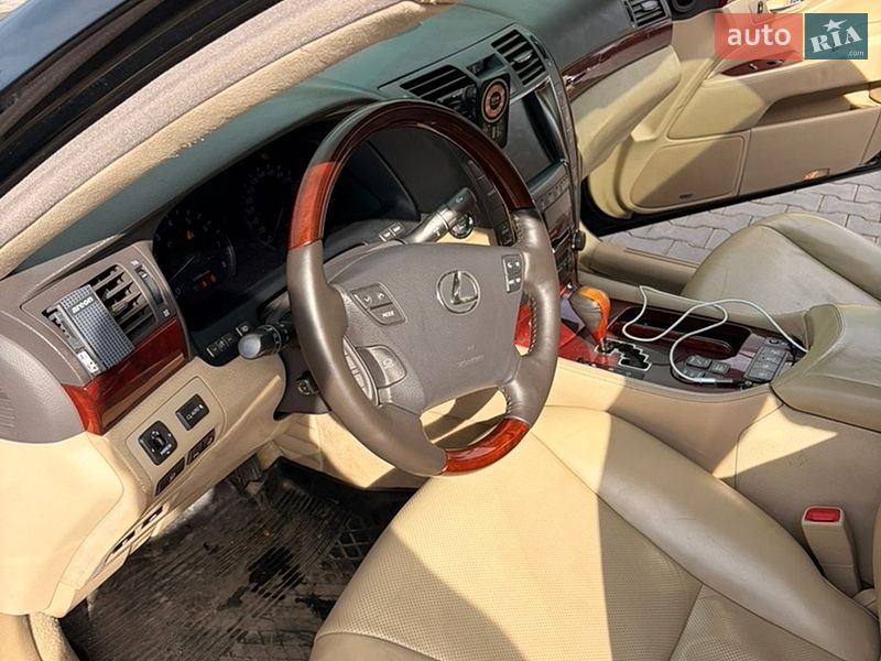 Седан Lexus LS 2009 в Одессе фото 13 Седан Lexus LS 2009 в Одессе