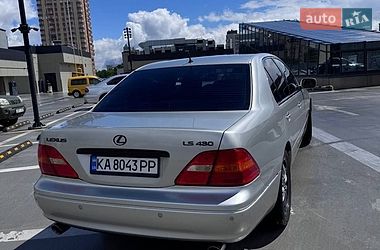 Седан Lexus LS 2001 в Києві