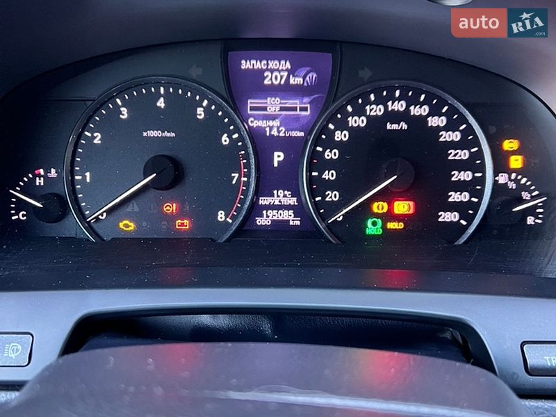 Седан Lexus LS 2012 в Киеве