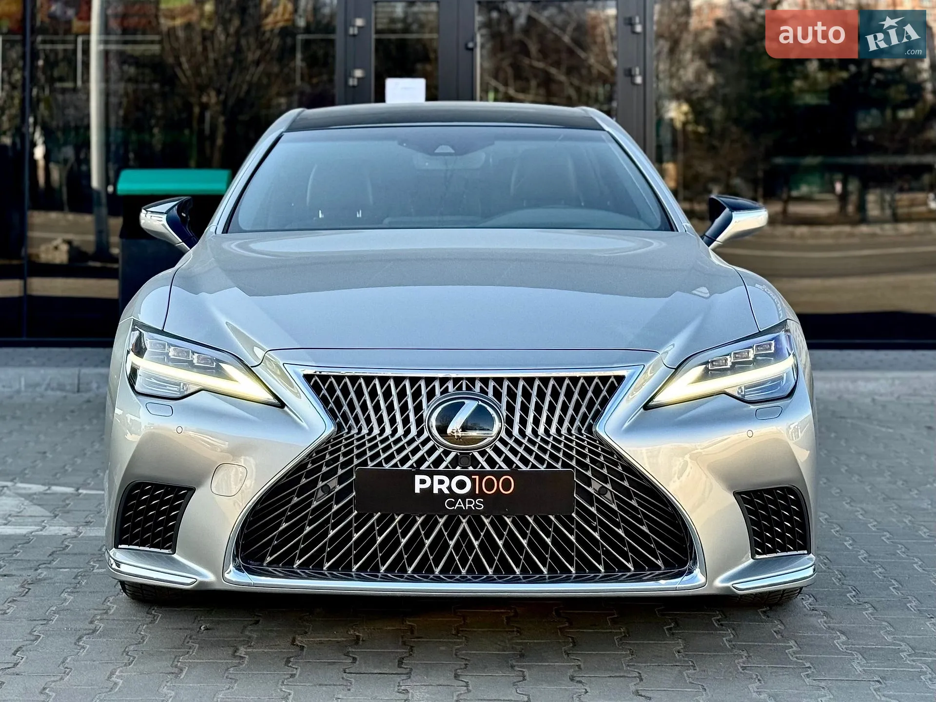 2020 Lexus LS - мініатюра 6