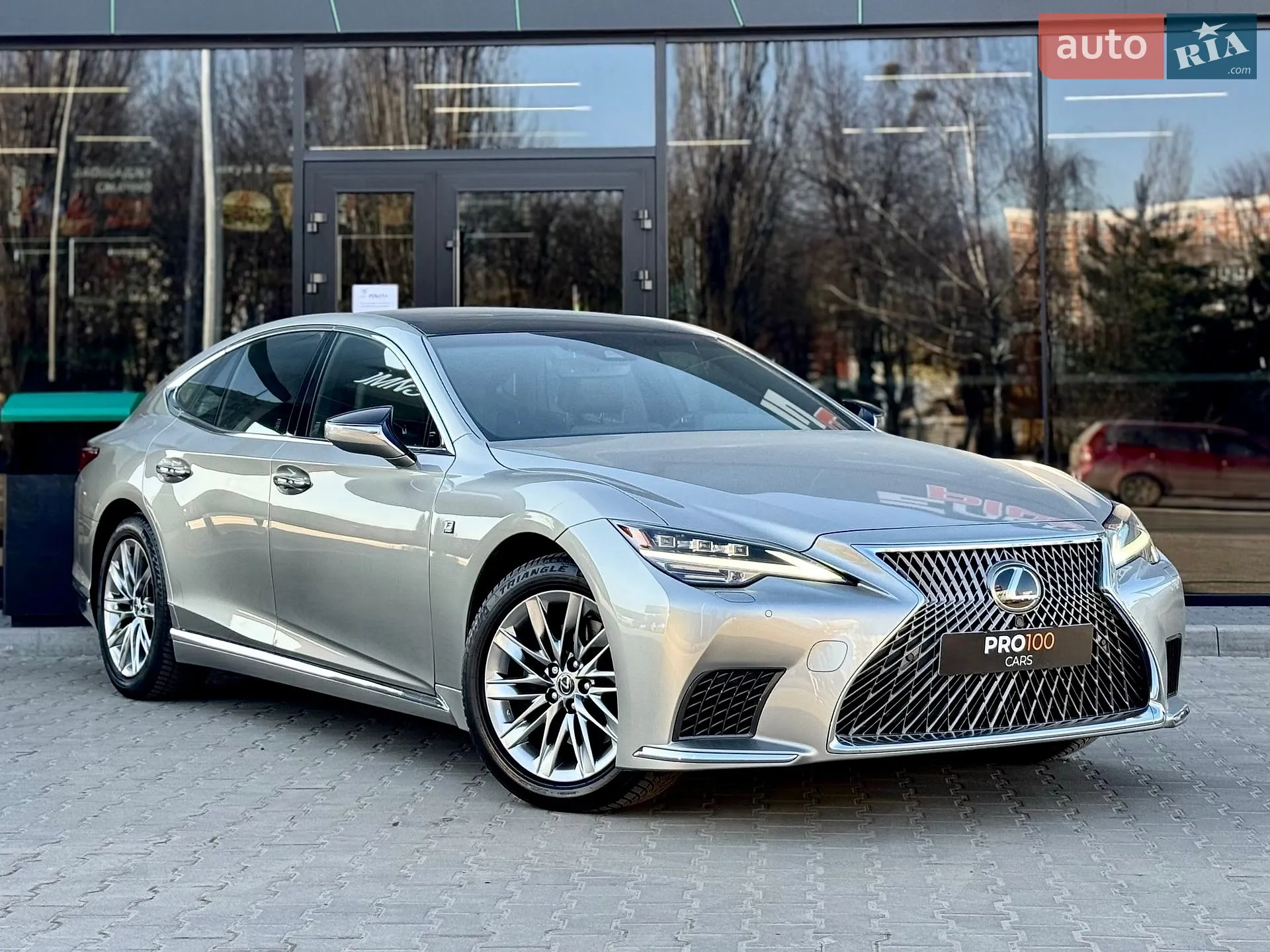 2020 Lexus LS - мініатюра 9