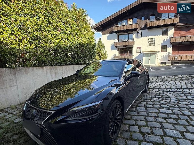 Седан Lexus LS 2018 в Києві