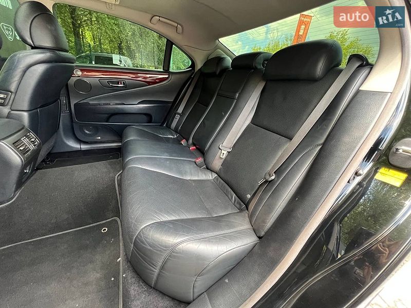Седан Lexus LS 2008 в Хмельницком