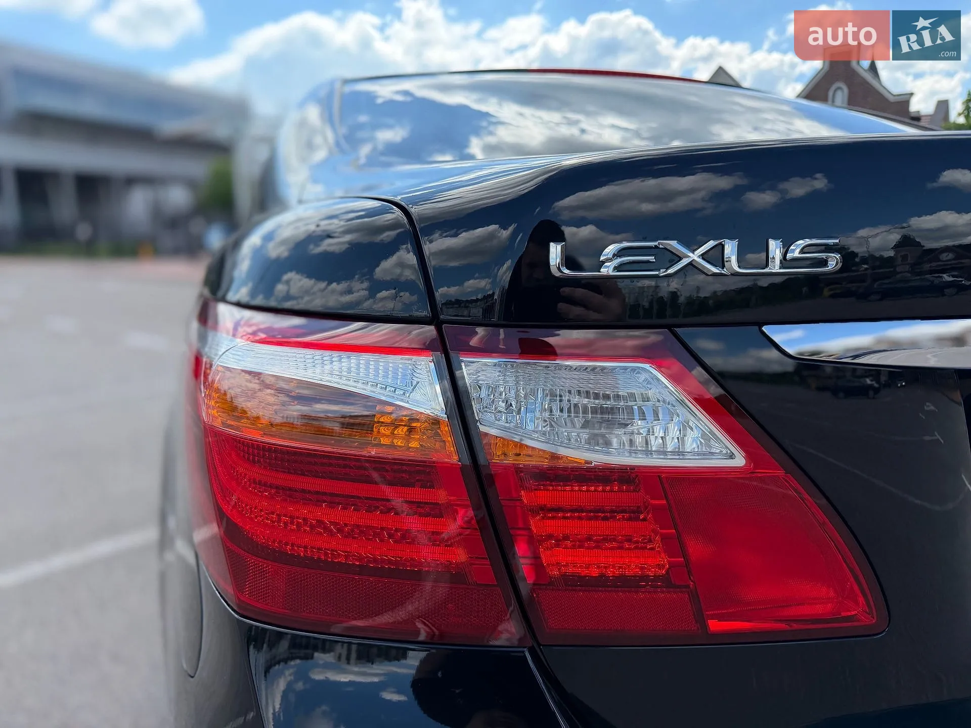 2010 Lexus LS - мініатюра 18