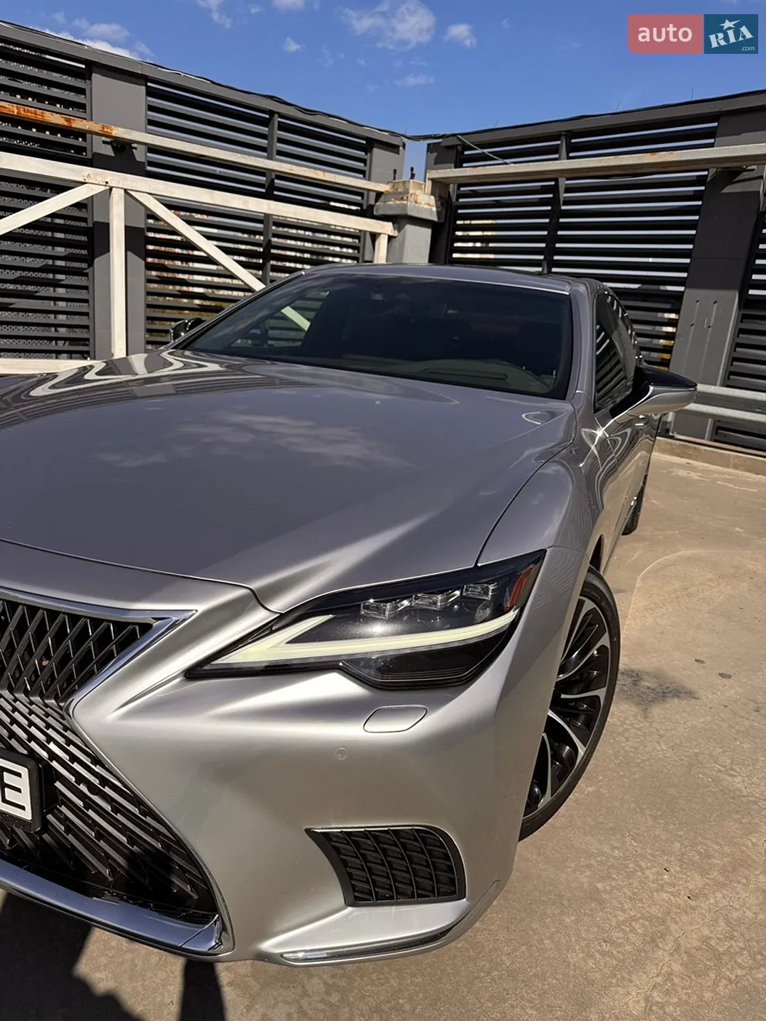 2021 Lexus LS - мініатюра 3