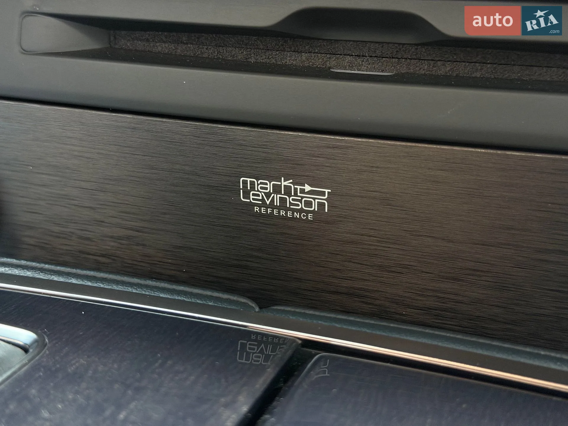 2018 Lexus LS - мініатюра 41