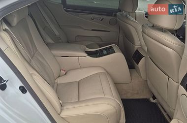 Седан Lexus LS 2013 в Києві